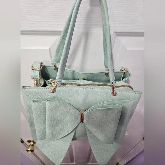 Crossi Satchel with Bow Accent - NWT - Picture 8 of 8